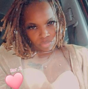 Meet your Posher, Toria